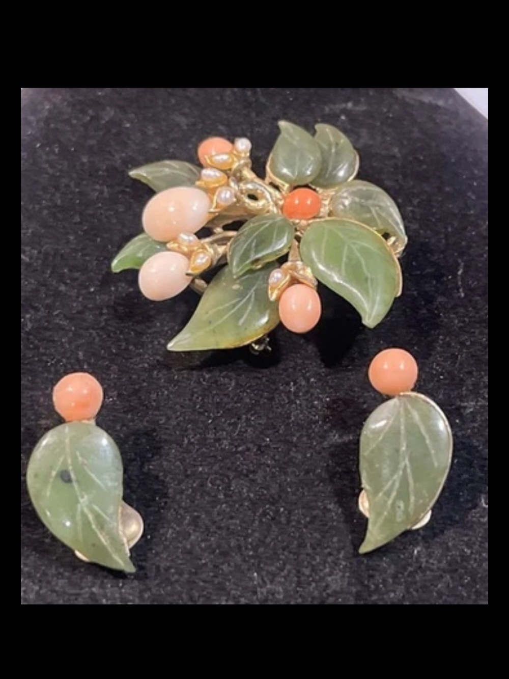 Vintage Swoboda Brooch & Clip on earrings Semi Precious Jade Pearl & Coral Berry